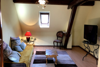  ©https://www.airbnb.fr/rooms/51746682